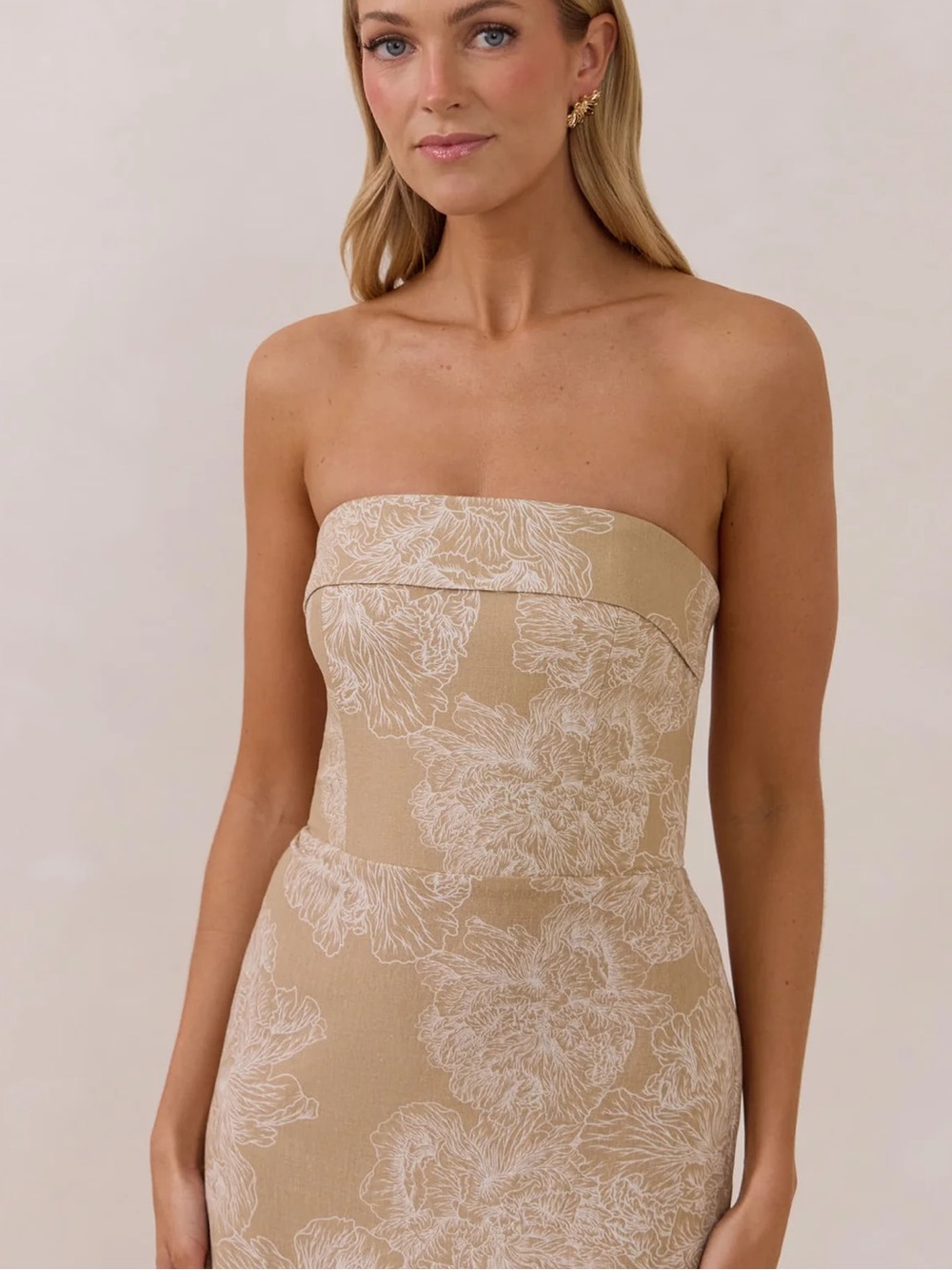 Park & Fifth Vaughn Strapless Dress in Dune - Picture 2 of 6